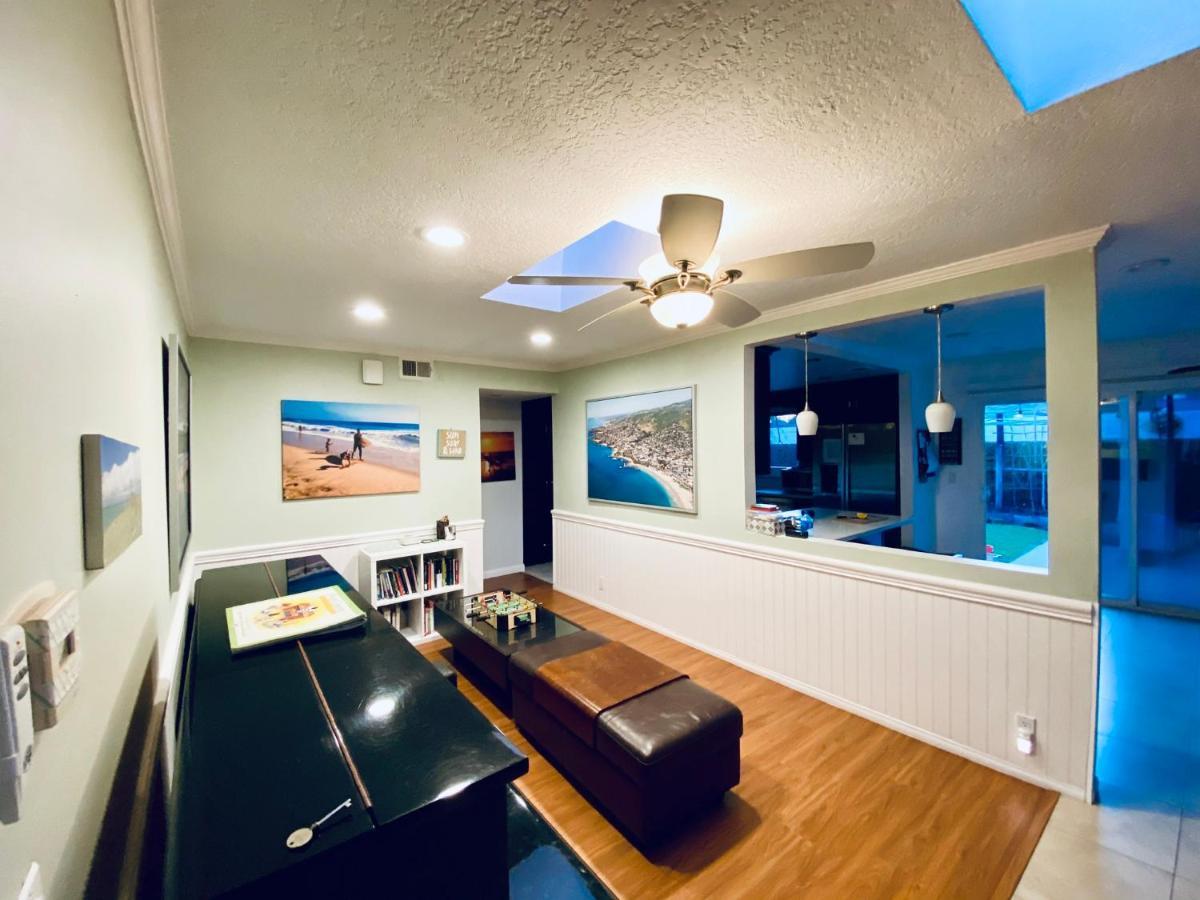 Costa Mesa Homestay - Private Rooms With 2 Shared Baths And Hosts Onsite Exteriör bild