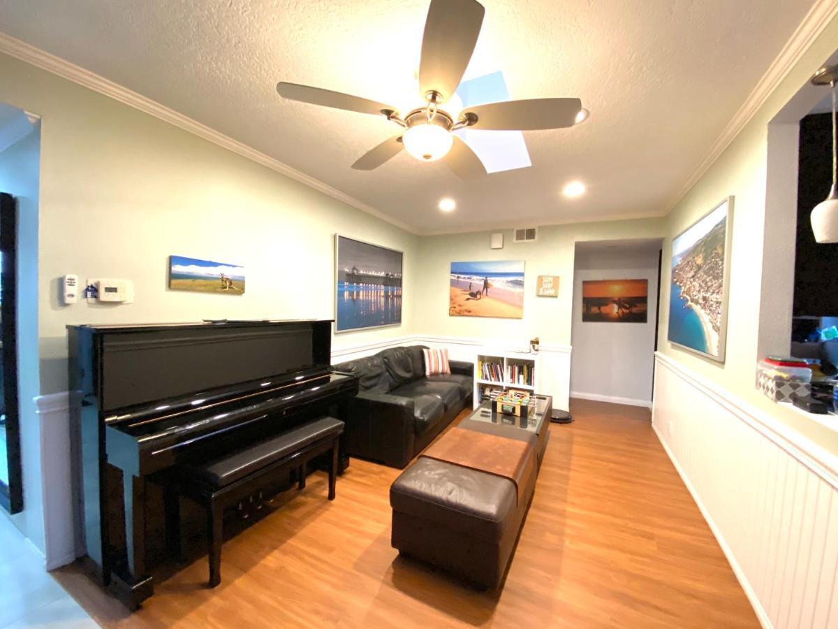 Costa Mesa Homestay - Private Rooms With 2 Shared Baths And Hosts Onsite Exteriör bild
